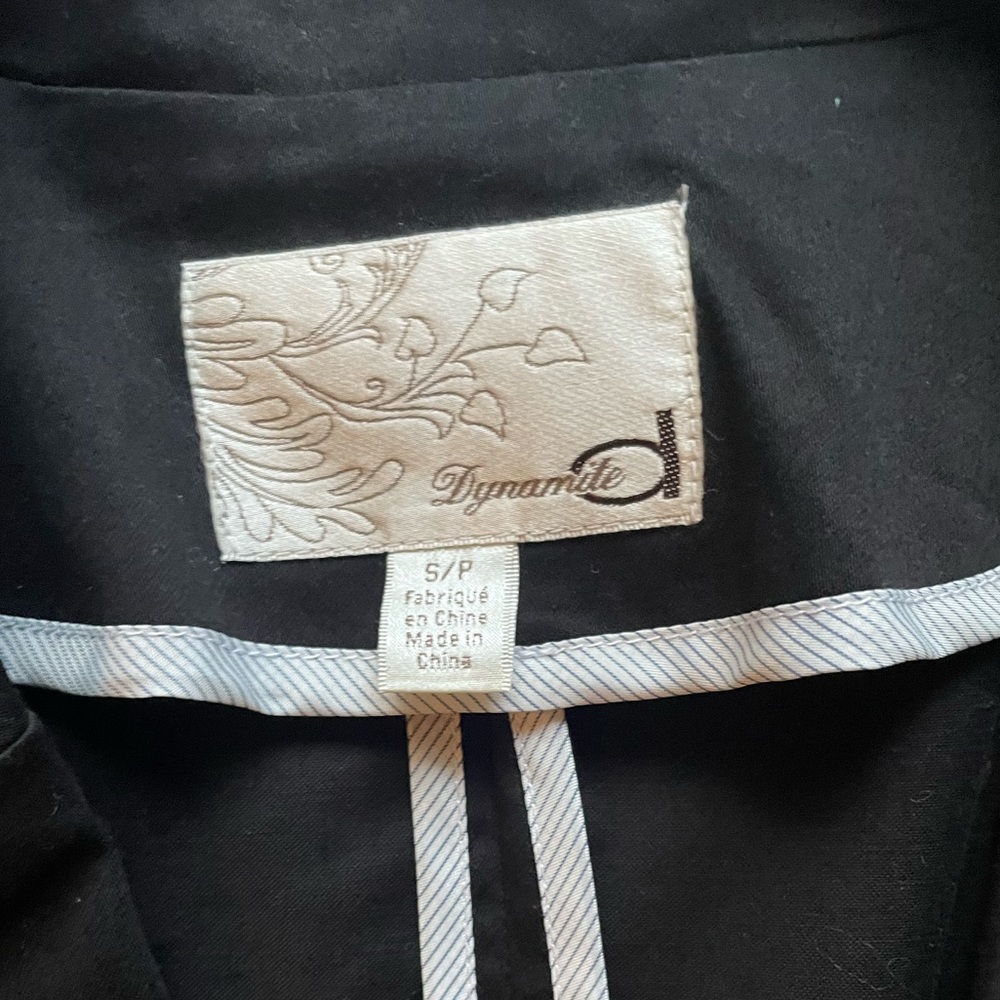 New fitted Blazer with 3/4 pinstripe Sleeves, Small - Picture 5 of 6